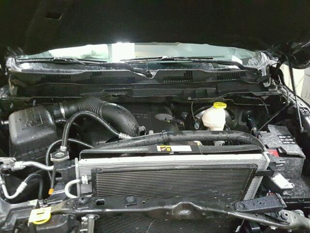 1C6RR7YTXJS232509 - 2018 RAM 1500 REBEL ნაცრისფერი ფოტო 7