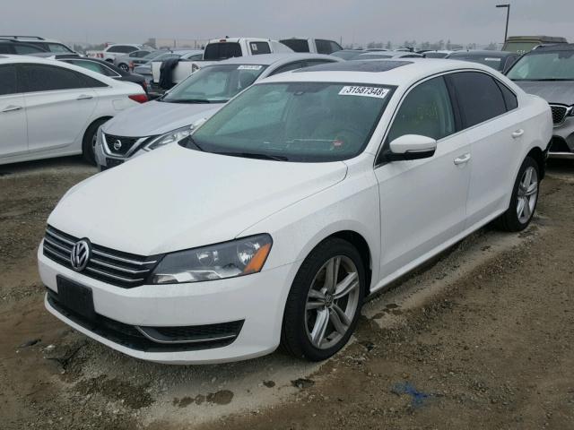 1VWBT7A39EC041036 - 2014 VOLKSWAGEN PASSAT SE WHITE photo 2