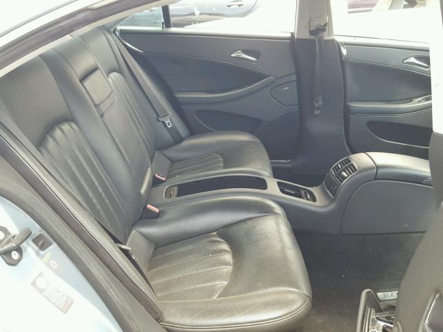 WDDDJ75X66A038368 - 2006 MERCEDES-BENZ CLS 500C GRAY photo 6