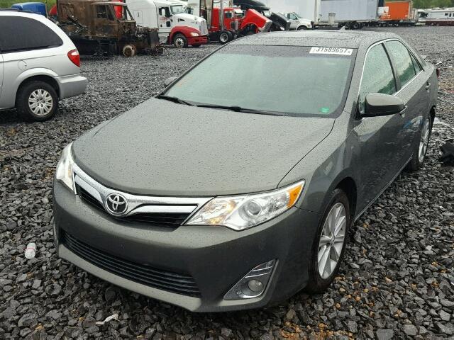 4T1BK1FK7CU503227 - 2012 TOYOTA CAMRY SE GRAY photo 2