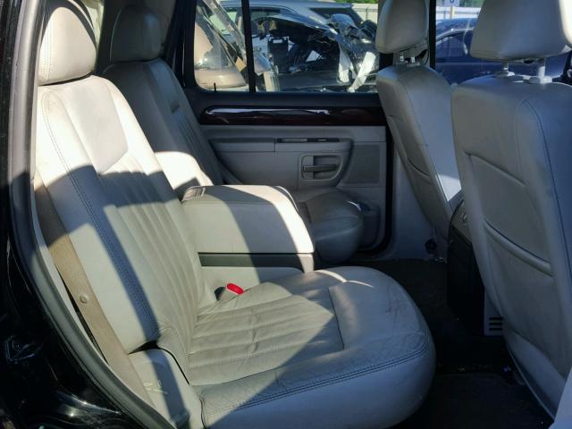 5LMEU68H64ZJ31838 - 2004 LINCOLN AVIATOR 黑色 照片 6