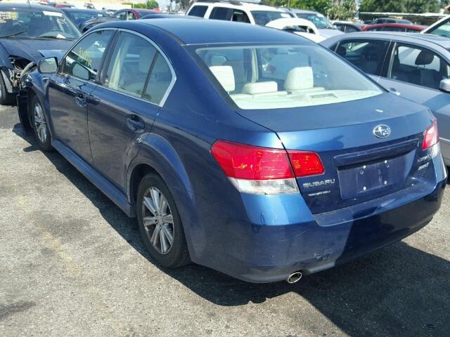 4S3BMBE63A3226524 - 2010 SUBARU LEGACY BLUE photo 3