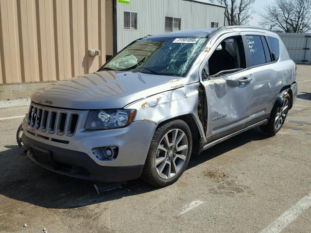 1C4NJCBA5HD186410 - 2017 JEEP COMPASS SP SILVER photo 2