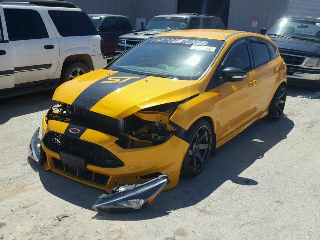 1FADP3L91FL240860 - 2015 FORD FOCUS ST YELLOW photo 2