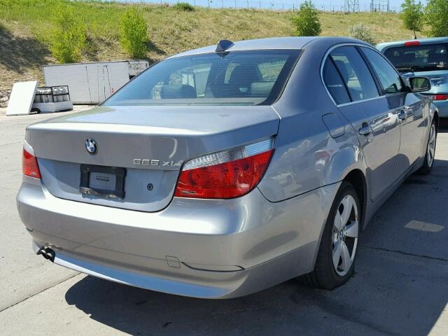 WBANF33546CS36989 - 2006 BMW 525 XI GRAY photo 4