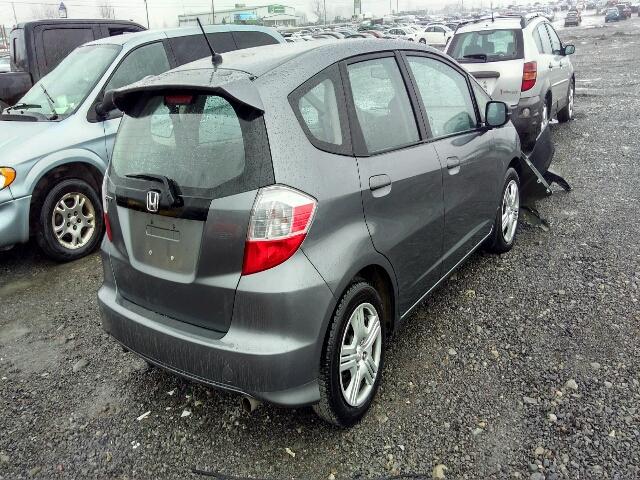 LUCGE8H53D3002999 - 2013 HONDA FIT LX GRAY photo 4