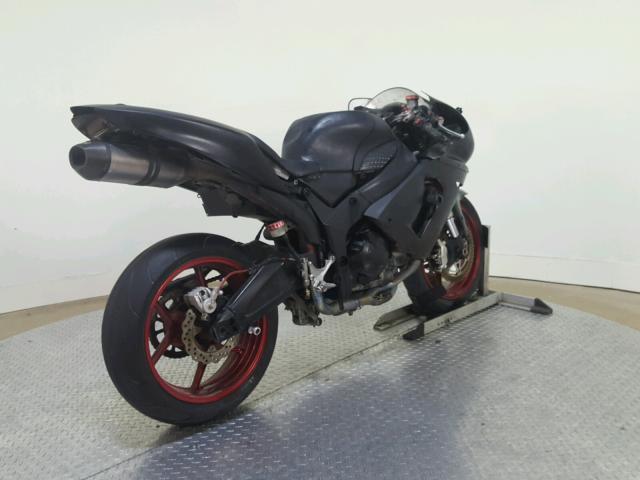 JKBZXJD196A002656 - 2006 KAWASAKI ZX636 C1 BLACK photo 8