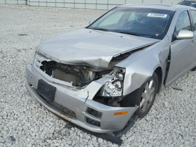 1G6DW677550190992 - 2005 CADILLAC STS SILVER photo 9