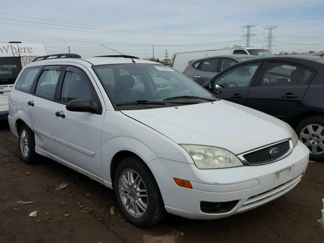 1FAHP36N05W137226 - 2005 FORD FOCUS ZXW WHITE photo 1