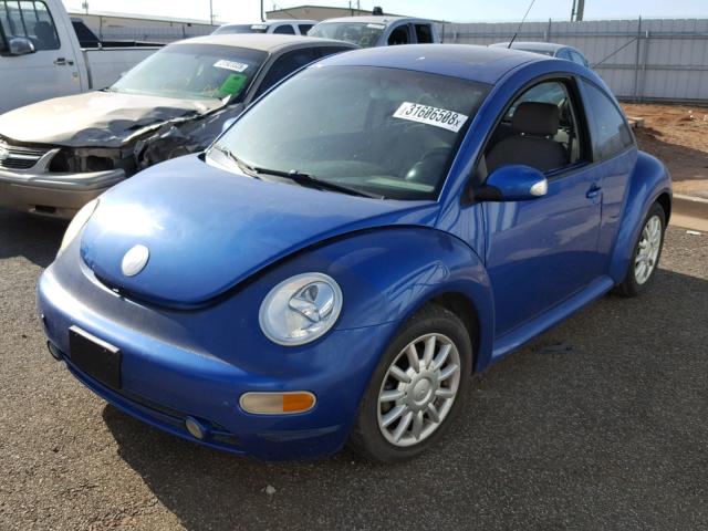 3VWCR31C24M413664 - 2004 VOLKSWAGEN NEW BEETLE 蓝色 照片 2