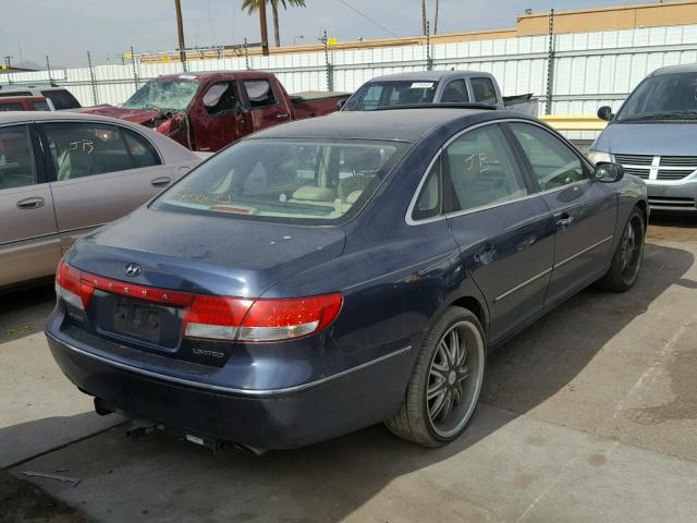 KMHFC46F56A057877 - 2006 HYUNDAI AZERA SE BLUE photo 4