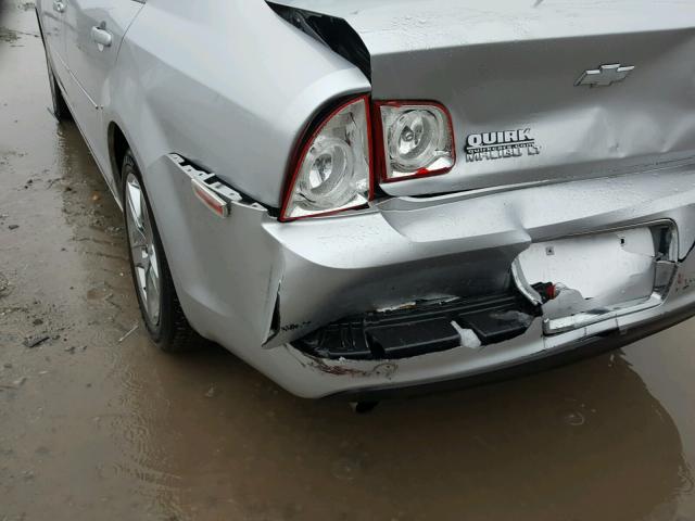 1G1ZC5EB1AF320330 - 2010 CHEVROLET MALIBU 1LT 银色 照片 9