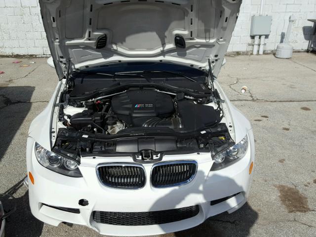 WBSKG9C59BE646071 - 2011 BMW M3 WHITE photo 7