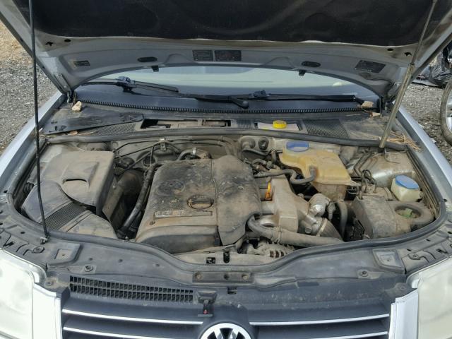 WVWVD63B82E377028 - 2002 VOLKSWAGEN PASSAT GLS SILVER photo 7