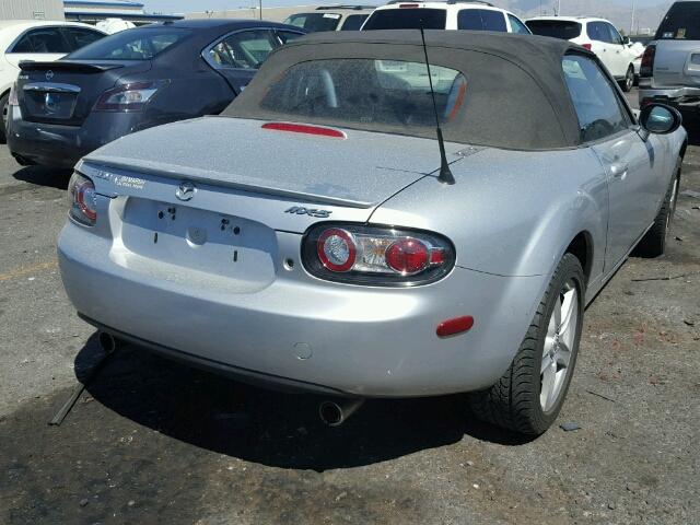 JM1NC25F160119111 - 2006 MAZDA MX-5 MIATA SILVER photo 4