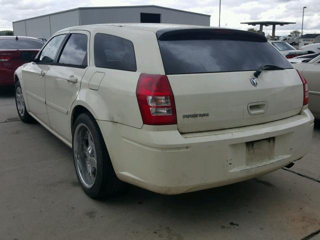 2D4FV48T15H160833 - 2005 DODGE MAGNUM SE BEIGE photo 3