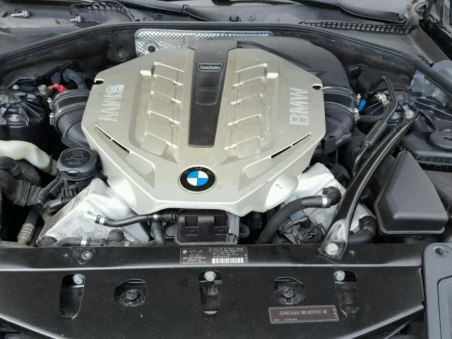 WBAFR9C52BC270065 - 2011 BMW 550 I GRAY photo 7