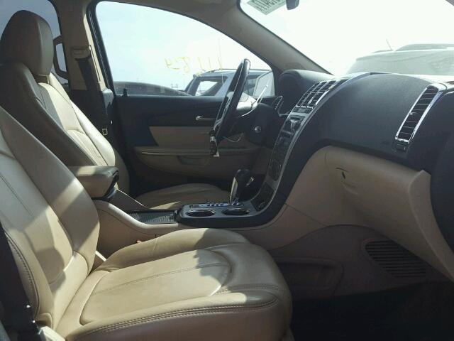 1GKLVMED5AJ170999 - 2010 GMC ACADIA SLT თეთრი ფოტო 5