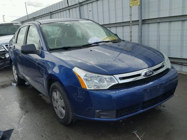 1FAHP34N68W125525 - 2008 FORD FOCUS S/SE BLUE photo 1