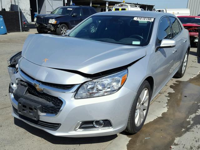 1G11E5SA5GU160279 - 2016 CHEVROLET MALIBU LIM SILVER photo 2