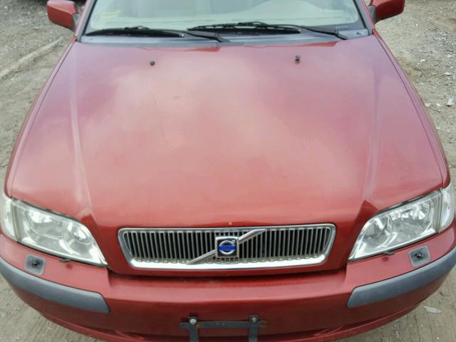 YV1VS29551F705654 - 2001 VOLVO S40 1.9T RED photo 7