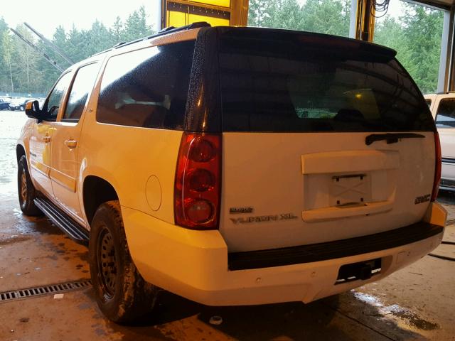 1GKFK16358J238402 - 2008 GMC YUKON XL K WHITE photo 3