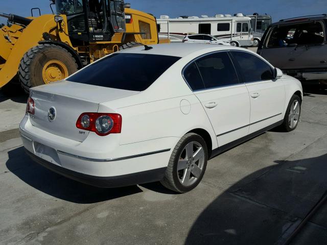 WVWJK73C69P050323 - 2009 VOLKSWAGEN PASSAT TUR WHITE photo 4