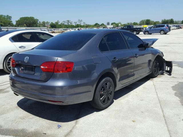 3VW2K7AJ2BM386193 - 2011 VOLKSWAGEN JETTA BASE Մոխրագույն լուսանկար 4