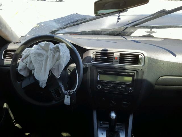 3VW2K7AJ2BM386193 - 2011 VOLKSWAGEN JETTA BASE Մոխրագույն լուսանկար 9