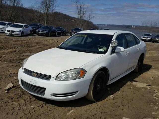 2G1WD5EM1A1171023 - 2010 CHEVROLET IMPALA POL WHITE photo 2