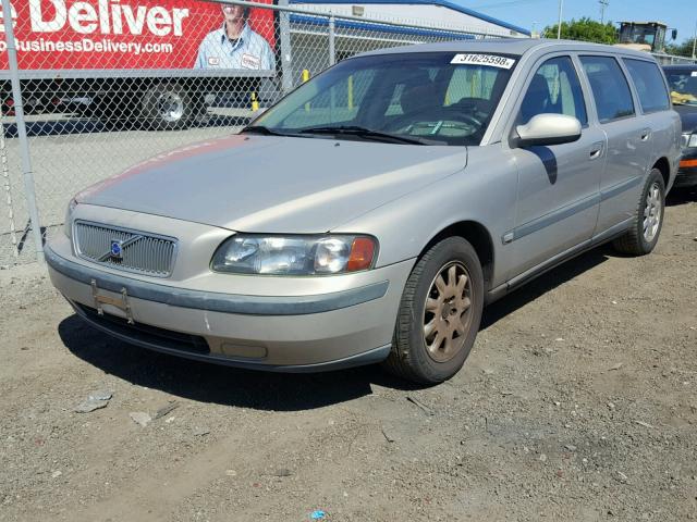 YV1SW64A932327948 - 2003 VOLVO V70 SILVER photo 2