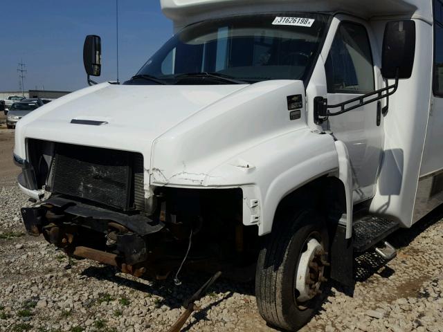 1GBE5V1977F422344 - 2007 CHEVROLET C5500 C5V0 WHITE photo 9