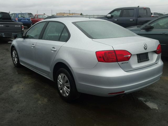 3VW2K7AJ4BM094190 - 2011 VOLKSWAGEN JETTA BASE 银色 照片 3