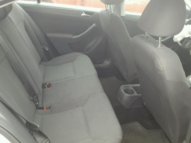 3VW2K7AJ4BM094190 - 2011 VOLKSWAGEN JETTA BASE 银色 照片 6