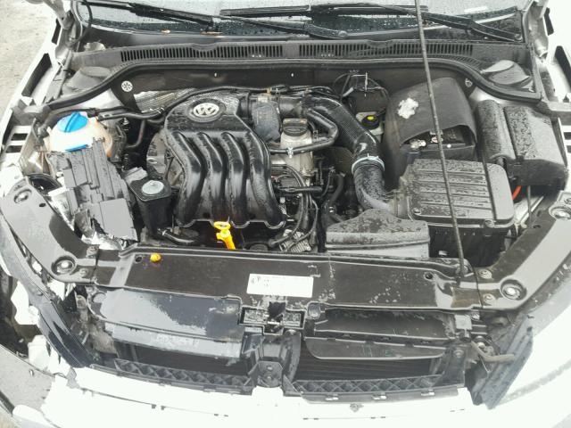 3VW2K7AJ4BM094190 - 2011 VOLKSWAGEN JETTA BASE 银色 照片 7