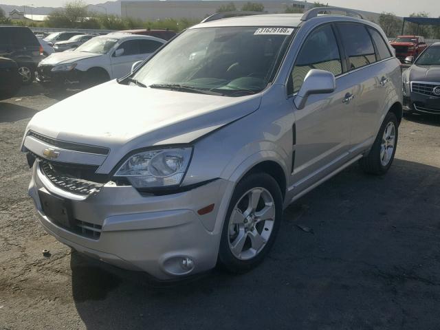 3GNAL4EK1DS575808 - 2013 CHEVROLET CAPTIVA LT SILVER photo 2