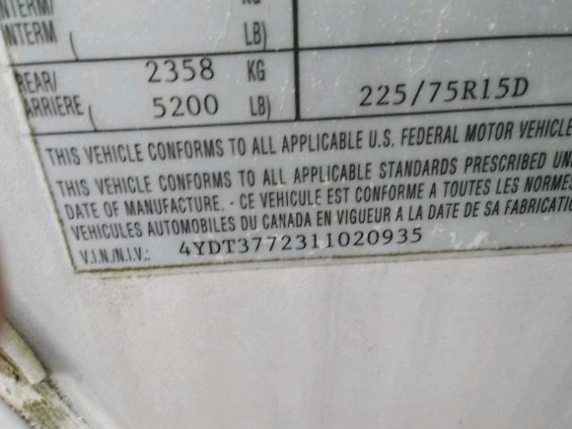 4YDT3772311020935 - 2001 KEYSTONE SPRINTER Krem foto 10