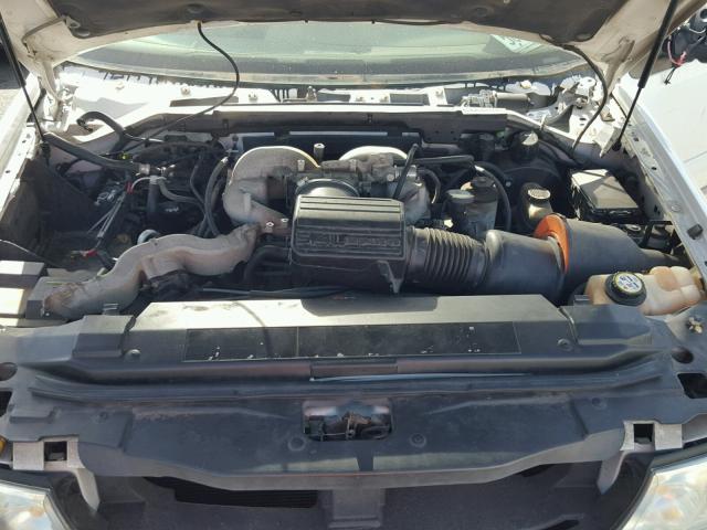 5LMEU27R62LJ08837 - 2002 LINCOLN NAVIGATOR WHITE photo 7