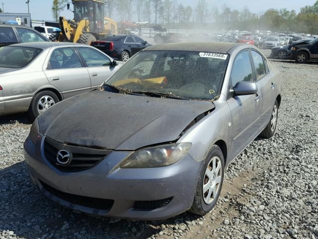 JM1BK12F261400204 - 2006 MAZDA 3 I GRAY photo 2