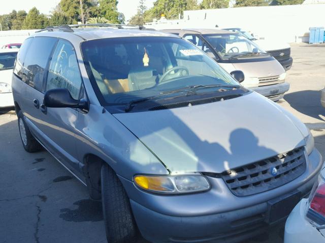 2P4GP4530VR247869 - 1997 PLYMOUTH VOYAGER SE GRAY photo 1