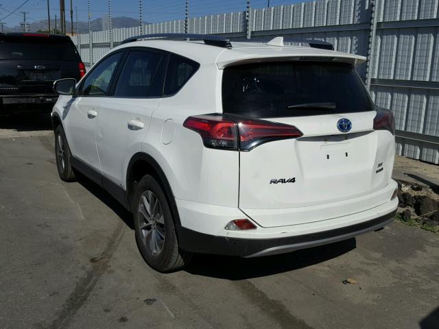 JTMRJREV3HD132963 - 2017 TOYOTA RAV4 HV LE WHITE photo 3