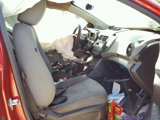 1G1JA5SH8D4256380 - 2013 CHEVROLET SONIC LS 红色 照片 5