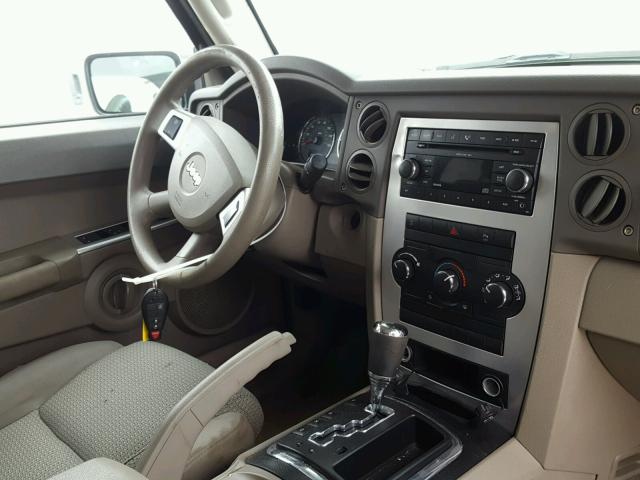 1J8HG48K78C132803 - 2008 JEEP COMMANDER Gümüş foto 9