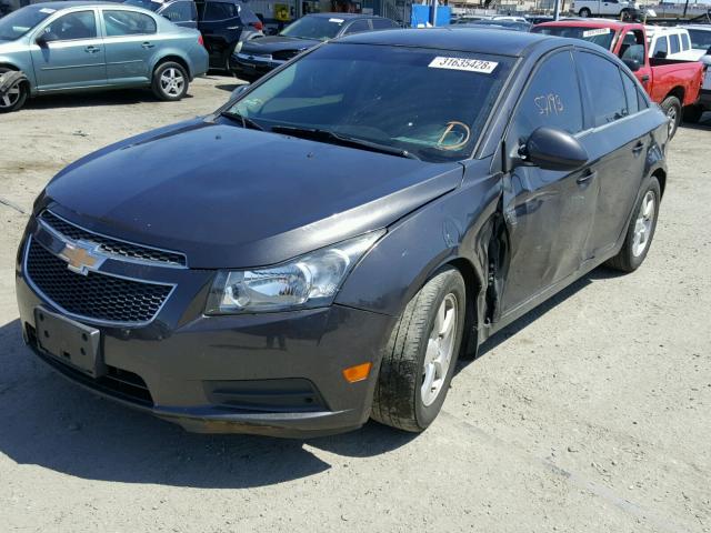 1G1PC5SB9E7153226 - 2014 CHEVROLET CRUZE LT GRAY photo 2