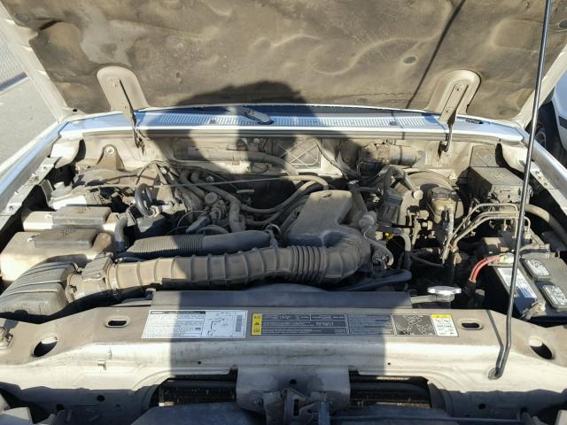 4F4YR16U62TM07399 - 2002 MAZDA B3000 CAB SILVER photo 7