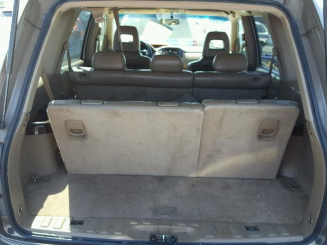 2HKYF18524H518708 - 2004 HONDA PILOT EXL BEIGE photo 9