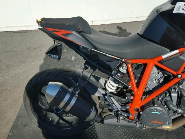 VBKV3940XFM917961 - 2015 KTM 1290 SUPER BLACK photo 6