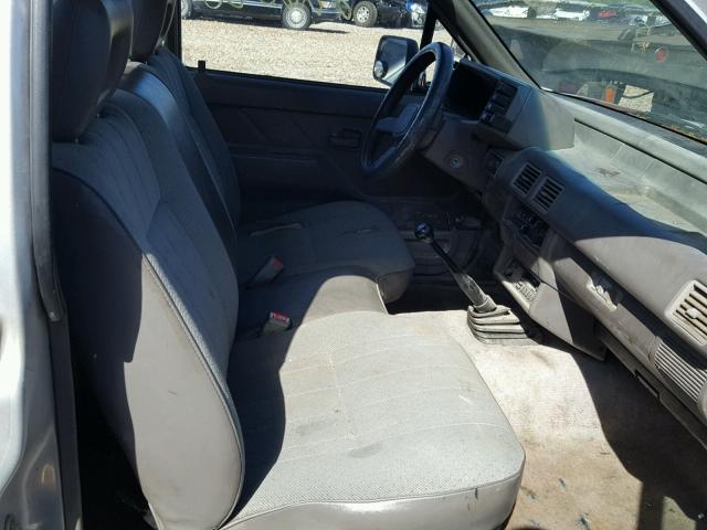 4S1CL11L7P4215017 - 1993 ISUZU CONVENTION SILVER photo 6