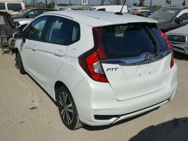 3HGGK5H84JM704444 - 2018 HONDA FIT EX WHITE photo 3