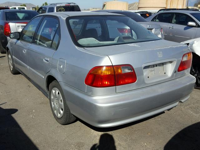 2HGEJ6614XH594699 - 1999 HONDA CIVIC BASE SILVER photo 3